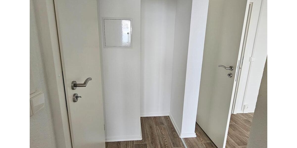 Etagenwohnung Halle (Saale) Halle-Neustadt - 3 Zimmer, 66 m&sup2;, 423&euro; | Angebot:26635043