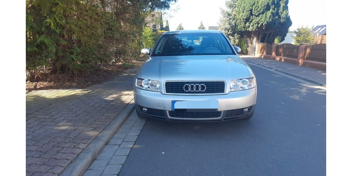 Audi A4 195.000 km 2.300 &euro; Bitterfeld-Wolfen 06749
