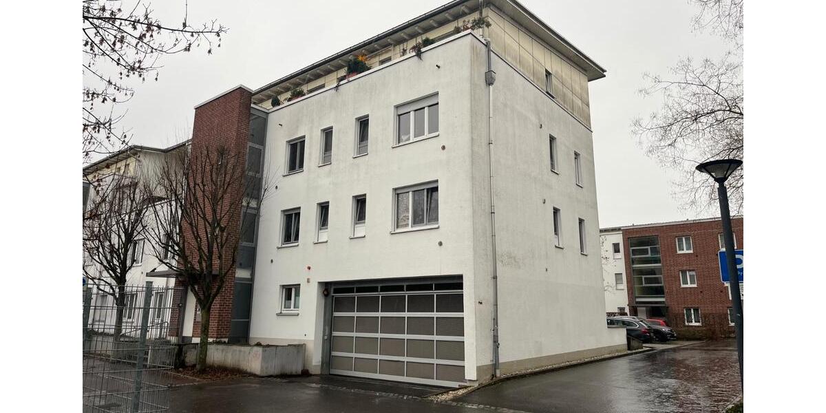 Dachgeschoßwohnung Schkeuditz - 2.5 Zimmer, 55 m&sup2;, 129.000&euro; | Angebot:26023088