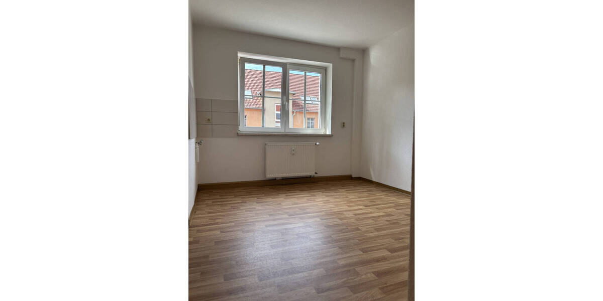 Etagenwohnung Halle Lutherplatz - 2 Zimmer, 49 m&sup2;, 410&euro; | Angebot:26786730