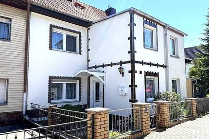 Haus Sandersdorf-Brehna Sandersdorf - 8 Zimmer, 146 m&sup2;, 113.000&euro; | Angebot:26879073