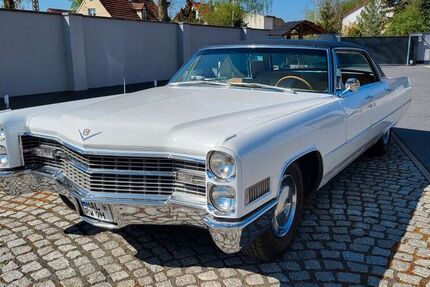 Cadillac Deville
