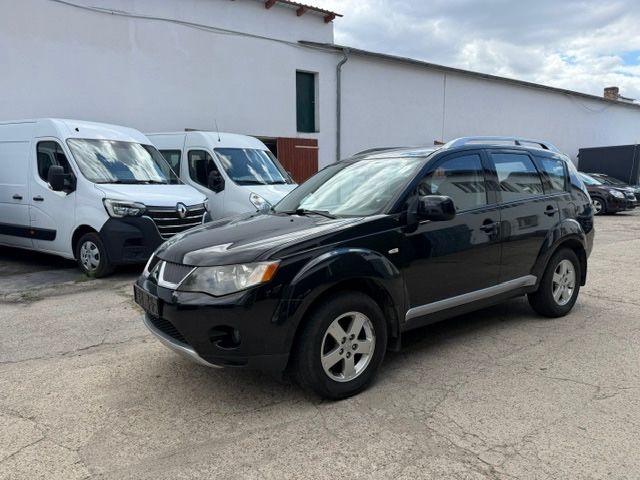 Mitsubishi Outlander 247.000 km 3.999 &euro; Halle 06118