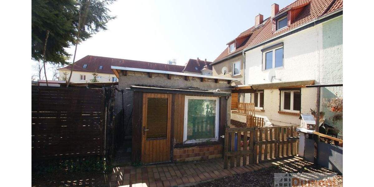 Reihenmittelhaus Leuna - 5 Zimmer, 100 m&sup2;, 94.000&euro; | Angebot:24435380