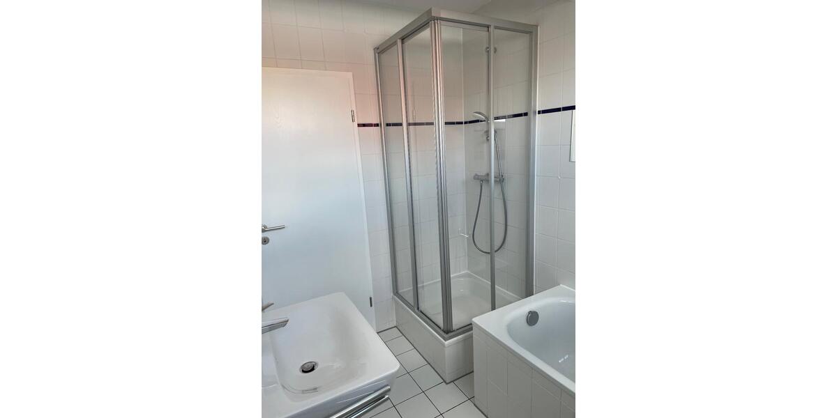 Dachgeschoßwohnung Schkeuditz - 2 Zimmer, 60 m&sup2;, 565&euro; | Angebot:26611460
