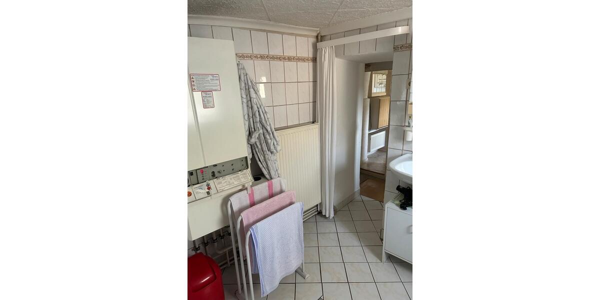 Einfamilienhaus Bad Dürrenberg - 3 Zimmer, 74 m&sup2;, 60.000&euro; | Angebot:25263084