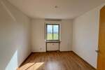 Etagenwohnung Schkeuditz Dölzig - 3 Zimmer, 76 m&sup2;, 170.000&euro; | Angebot:25701608
