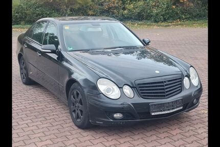 Mercedes-Benz E 200 476.000 km 1.899 &euro; Halle 06116