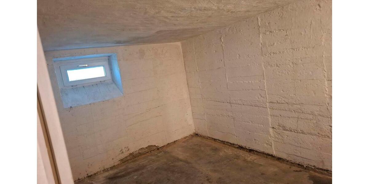 Erdgeschoßwohnung Bitterfeld-Wolfen Wolfen - 2 Zimmer, 69 m&sup2;, 66.000&euro; | Angebot:27069414