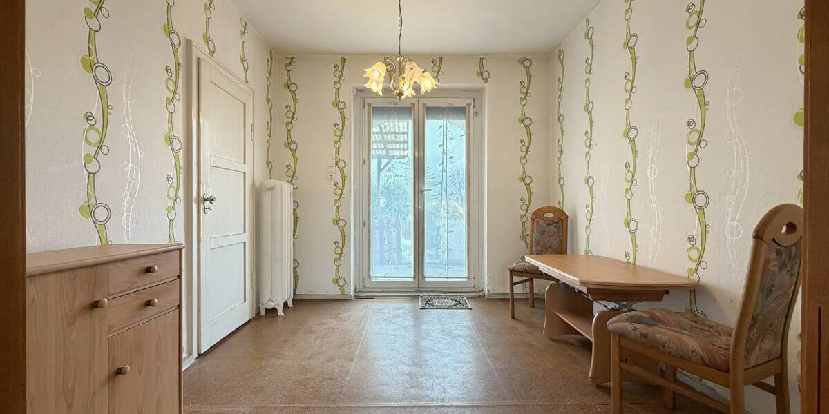 Reihenmittelhaus Bitterfeld-Wolfen Wolfen - 5 Zimmer, 80 m&sup2;, 76.000&euro; | Angebot:26391517