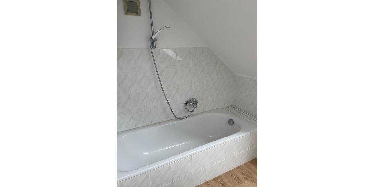 Dachgeschoßwohnung Delitzsch - 2.5 Zimmer, 55 m&sup2;, 764&euro; | Angebot:24701344