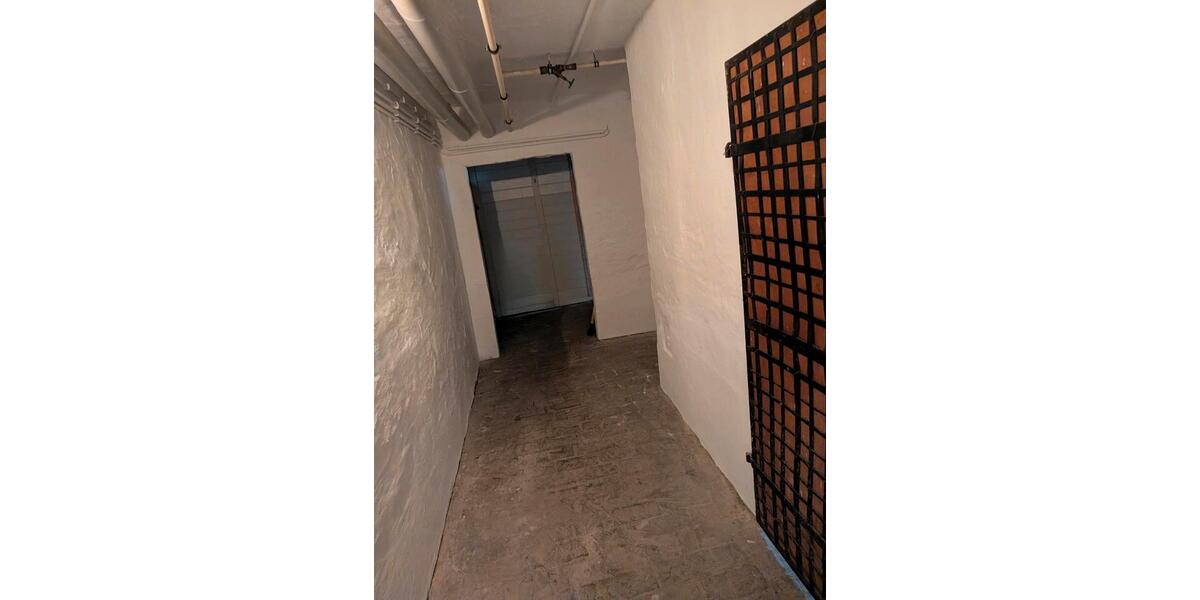 Mehrfamilienhaus, Wohnhaus Querfurt - 2 Zimmer, 48 m&sup2;, 16.000&euro; | Angebot:25941082