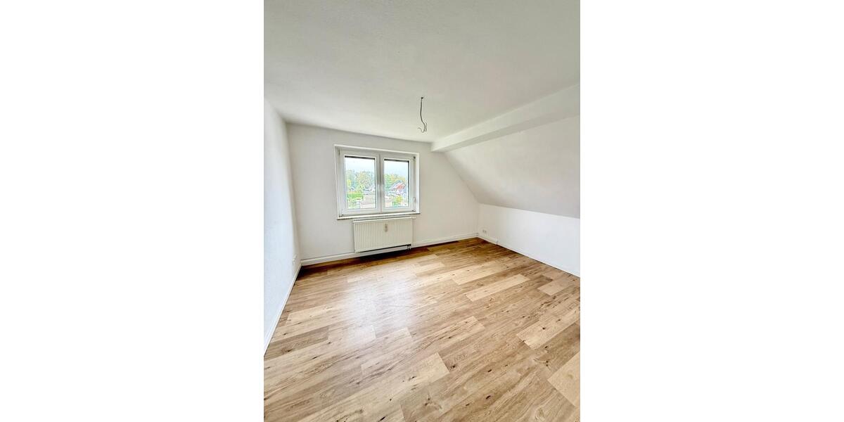 Etagenwohnung Südliches Anhalt - 2 Zimmer, 61 m&sup2;, 366&euro; | Angebot:23645823