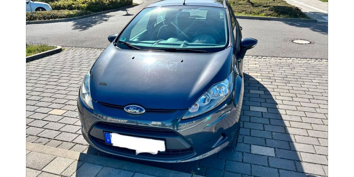 Ford Fiesta 177.000 km 2.500 &euro; Merseburg 06217