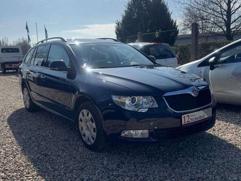 Skoda Superb 158.721 km 6.499 € Bad Lauchstädt 06246