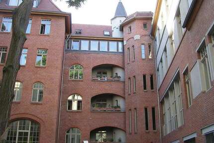 Wohnung Halle Altstadt - 1 Zimmer, 29 m&sup2;, 290&euro; | Angebot:26978058