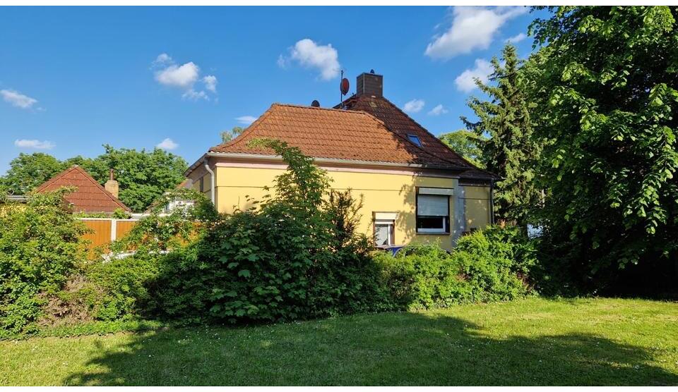 Doppelhaushälfte in Zscherndorf