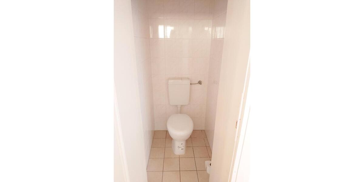 Erdgeschoßwohnung Halle (Saale) Damaschkestraße - 3 Zimmer, 49 m&sup2;, 310&euro; | Angebot:27566813