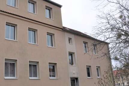 Wohnung Bitterfeld-Wolfen Wolfen - 3 Zimmer, 65 m&sup2;, 405&euro; | Angebot:25398753