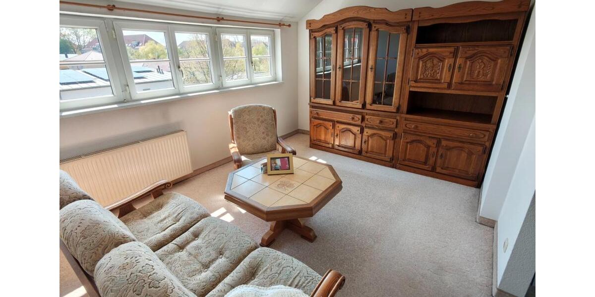 Dachgeschoßwohnung Merseburg - 2 Zimmer, 52 m&sup2;, 80.000&euro; | Angebot:27500664