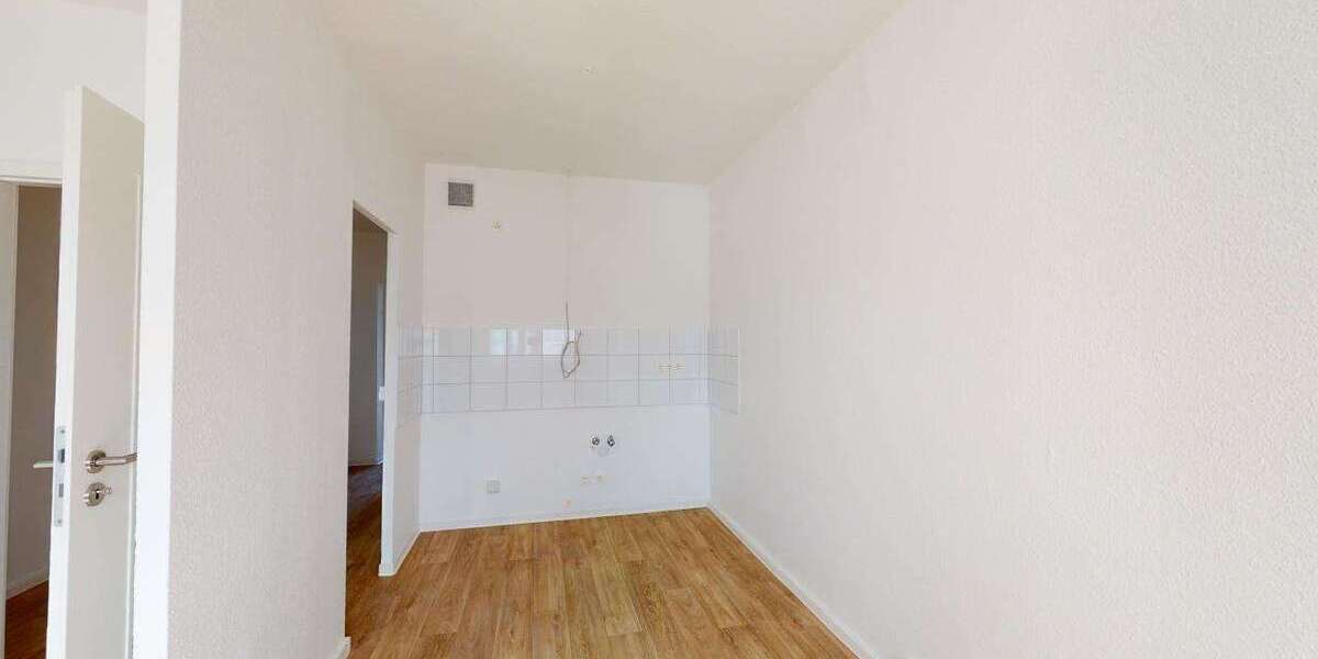 Etagenwohnung Halle Heide-Nord/Blumenau - 3 Zimmer, 57 m&sup2;, 412&euro; | Angebot:27108208