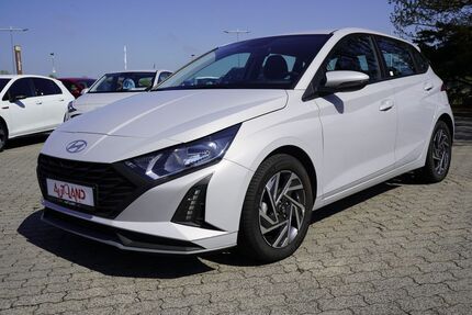 Hyundai i20 6.131 km 17.990 &euro; Brehna 06796