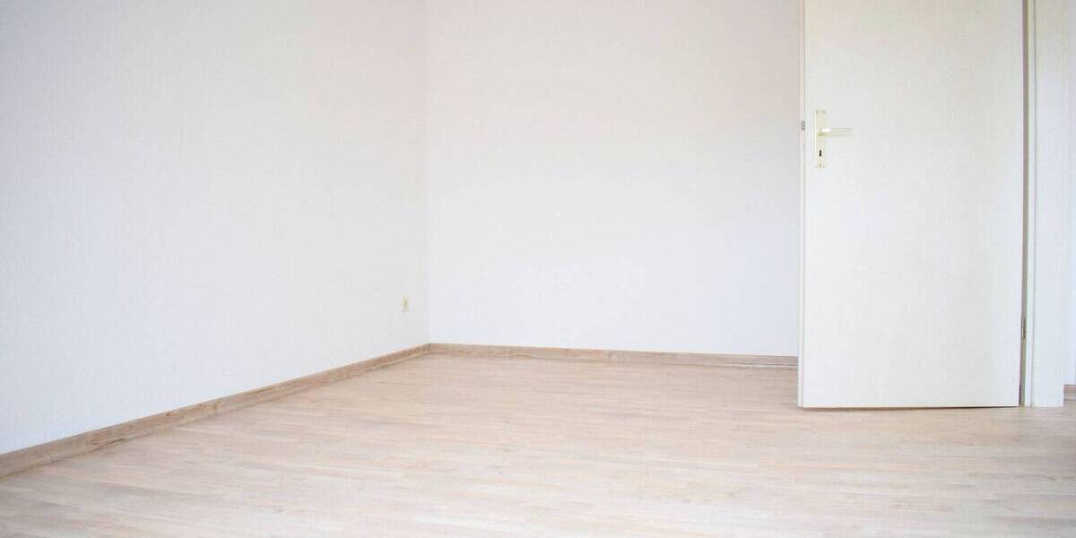 Etagenwohnung Köthen (Anhalt) Köthen - 3 Zimmer, 52 m&sup2;, 250&euro; | Angebot:25728168