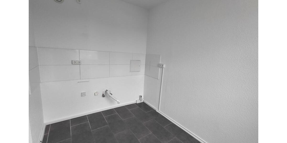 Etagenwohnung Südliches Anhalt - 3 Zimmer, 61 m&sup2;, 304&euro; | Angebot:25477574