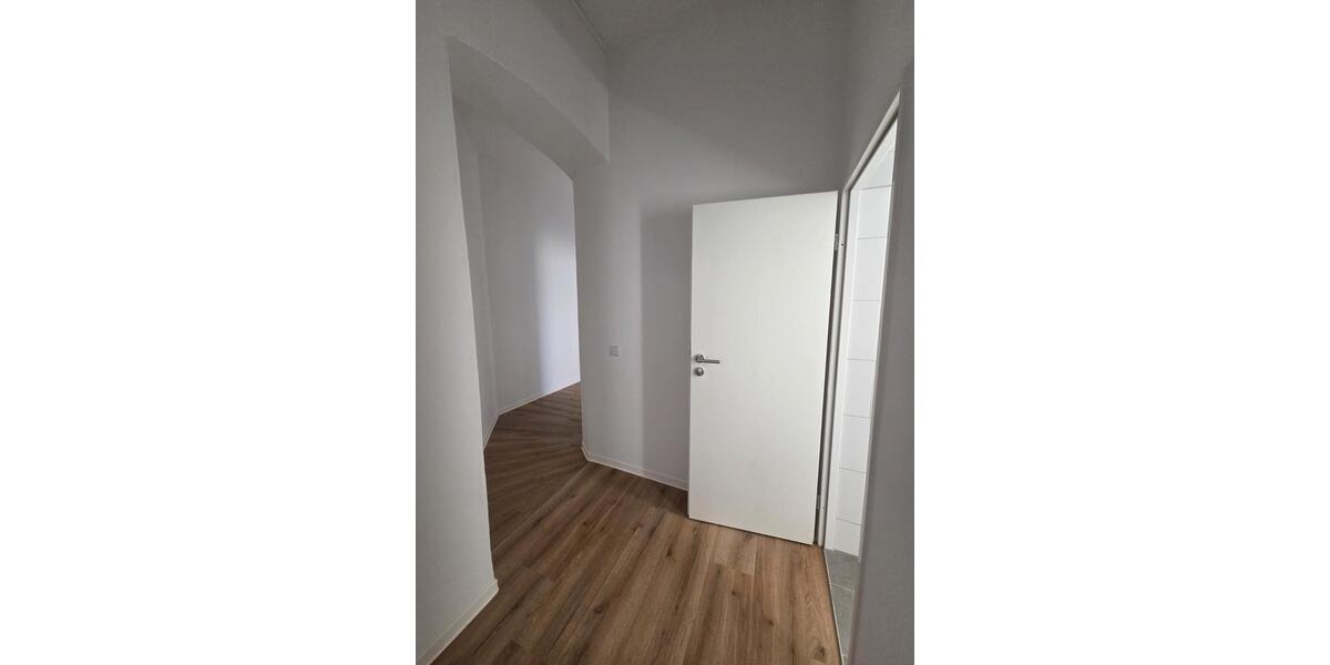 Erdgeschoßwohnung Halle (Saale) Damaschkestraße - 3 Zimmer, 80 m&sup2;, 720&euro; | Angebot:26649067