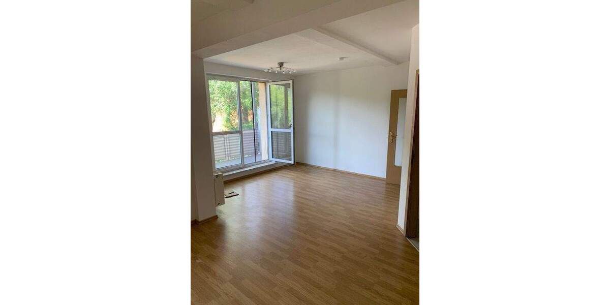 Etagenwohnung Halle (Saale) Radewell-Osendorf - 2 Zimmer, 50 m&sup2;, 400&euro; | Angebot:26909140