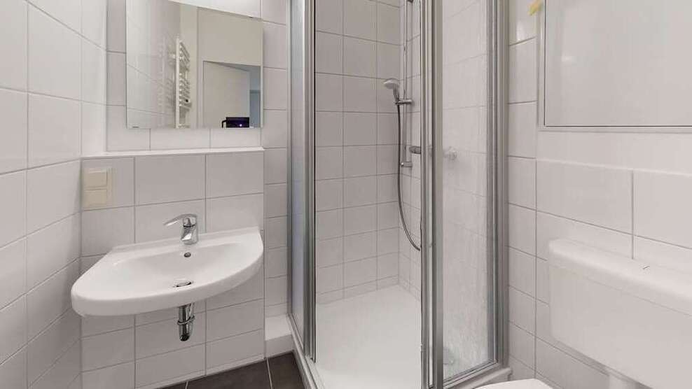 Wohnung zum Mieten in Halle 380 € 50.2 m²