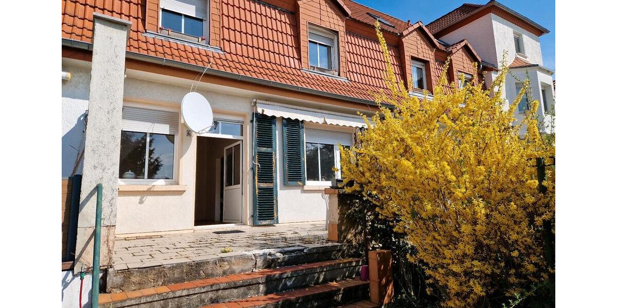 Reihenhaus Leuna - 5 Zimmer, 90 m&sup2;, 149.000&euro; | Angebot:25379067