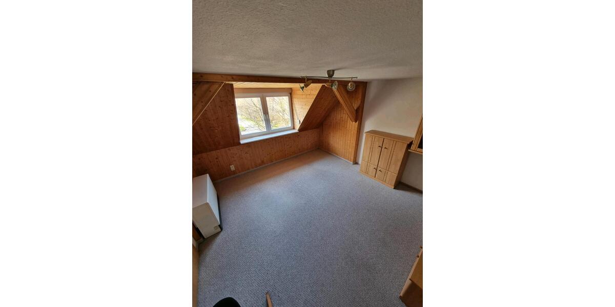 Reihenhaus Eisleben (Lutherstadt) - 6 Zimmer, 90 m&sup2;, 94.000&euro; | Angebot:23863635