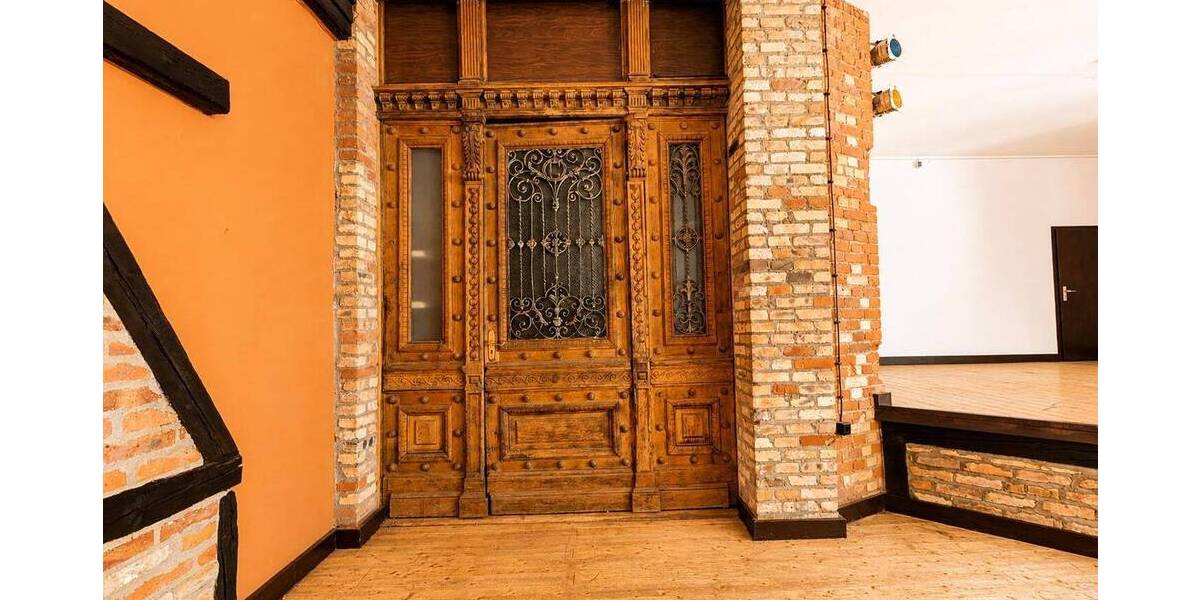 Mehrfamilienhaus, Wohnhaus Halle (Saale) Giebichenstein - 1 Zimmer, 174 m&sup2;, 1.100.000&euro; | Angebot:26616562