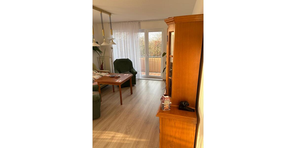 Dachgeschoßwohnung Halle (Saale) Dölau - 2 Zimmer, 70 m&sup2;, 180.000&euro; | Angebot:26129852