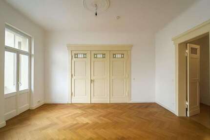 Wohnung Halle (Saale) Paulusviertel - 5 Zimmer, 150 m&sup2;, 1.290&euro; | Angebot:27100954