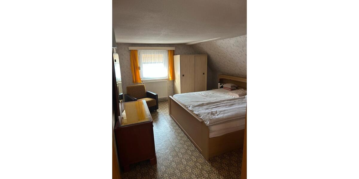 Einfamilienhaus Bad Dürrenberg - 3 Zimmer, 74 m&sup2;, 60.000&euro; | Angebot:25263084