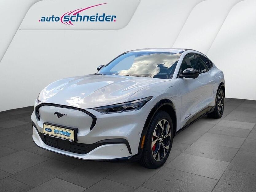 Ford Mustang Mach-E 1.001 km 51.790 € Leipzig 04129