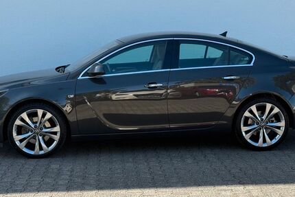 Opel Insignia 29.200 km 17.579 &euro; Schkeuditz 04435
