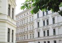 Wohnung zum Mieten in Halle 396 € 44 m²