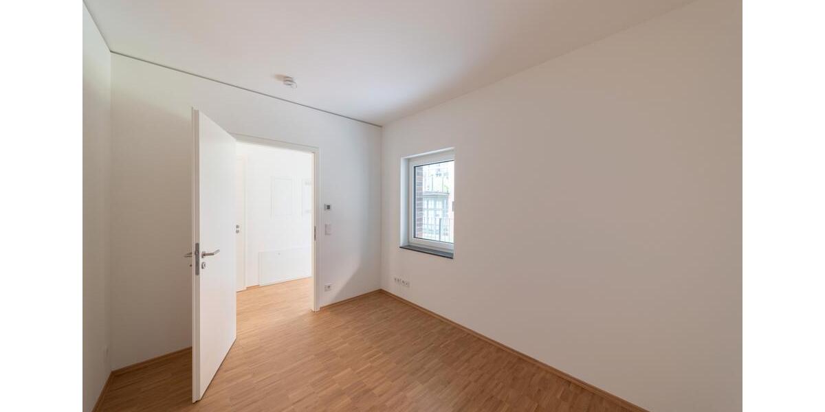 Erdgeschoßwohnung Halle (Saale) Gesundbrunnen - 3 Zimmer, 88 m&sup2;, 1.184&euro; | Angebot:26649062