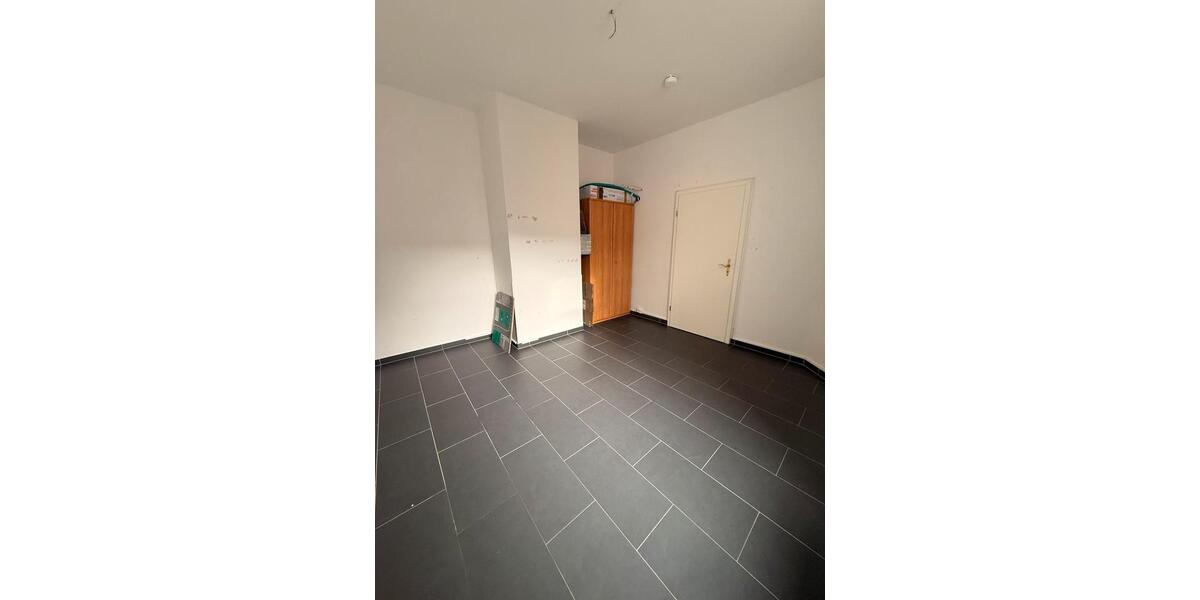 Etagenwohnung Halle (Saale) Am Wasserturm/Thaerviertel - 4 Zimmer, 110 m&sup2;, 305.000&euro; | Angebot:23553891