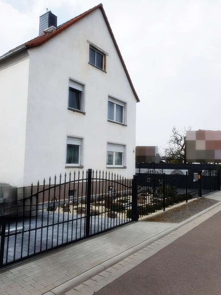 Haus zum Kaufen in Merseburg 459.500 € 190 m²