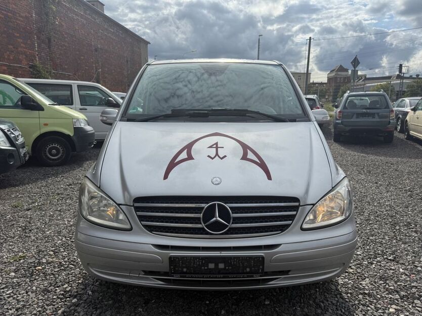 Mercedes-Benz Viano 319.000 km 8.999 € Halle 06132