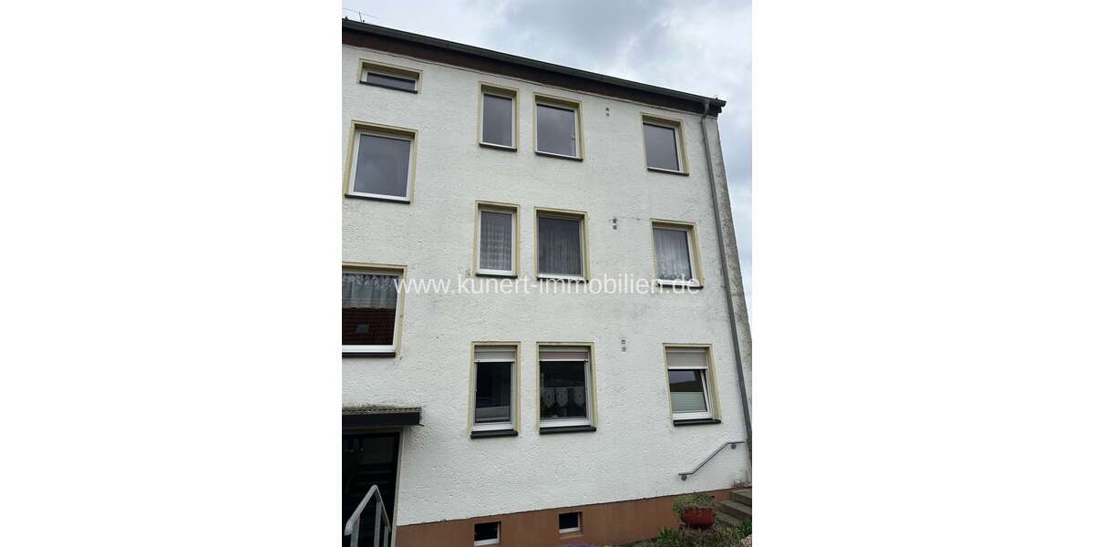 Etagenwohnung Friedeburg Friedeburg (Saale) - 7 Zimmer, 135 m&sup2;, 90.000&euro; | Angebot:26151141