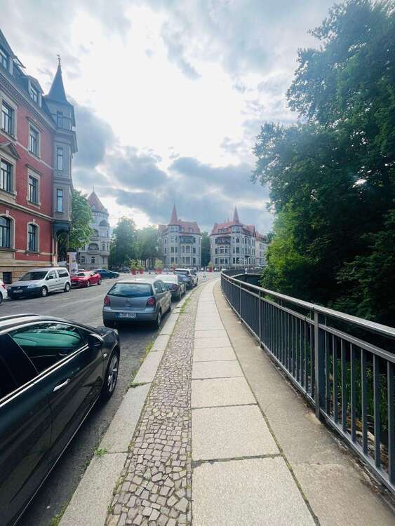 Wohnung zum Kaufen in Leipzig 320.000 € 98 m²