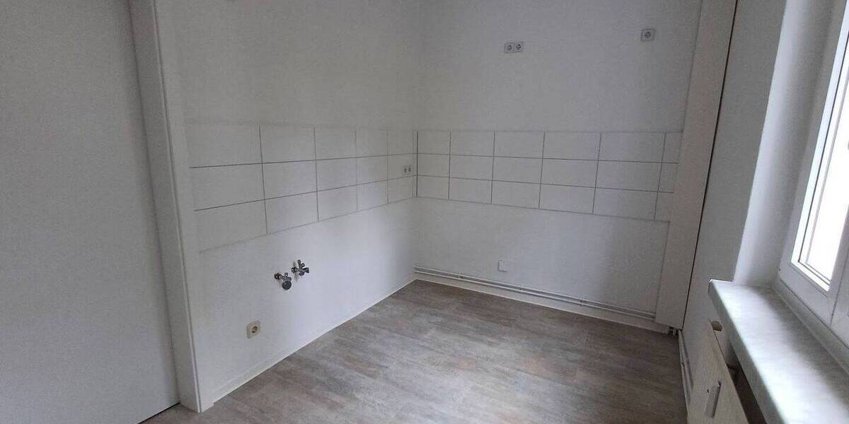 Etagenwohnung Merseburg Neumarkt (Vorstadt) - 4 Zimmer, 73 m&sup2;, 493&euro; | Angebot:26786952