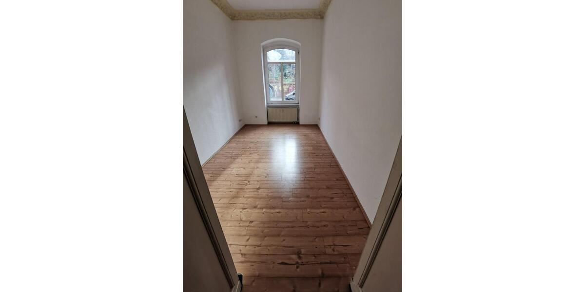 Hochparterre Halle (Saale) Damaschkestraße - 5 Zimmer, 115 m&sup2;, 900&euro; | Angebot:24813392