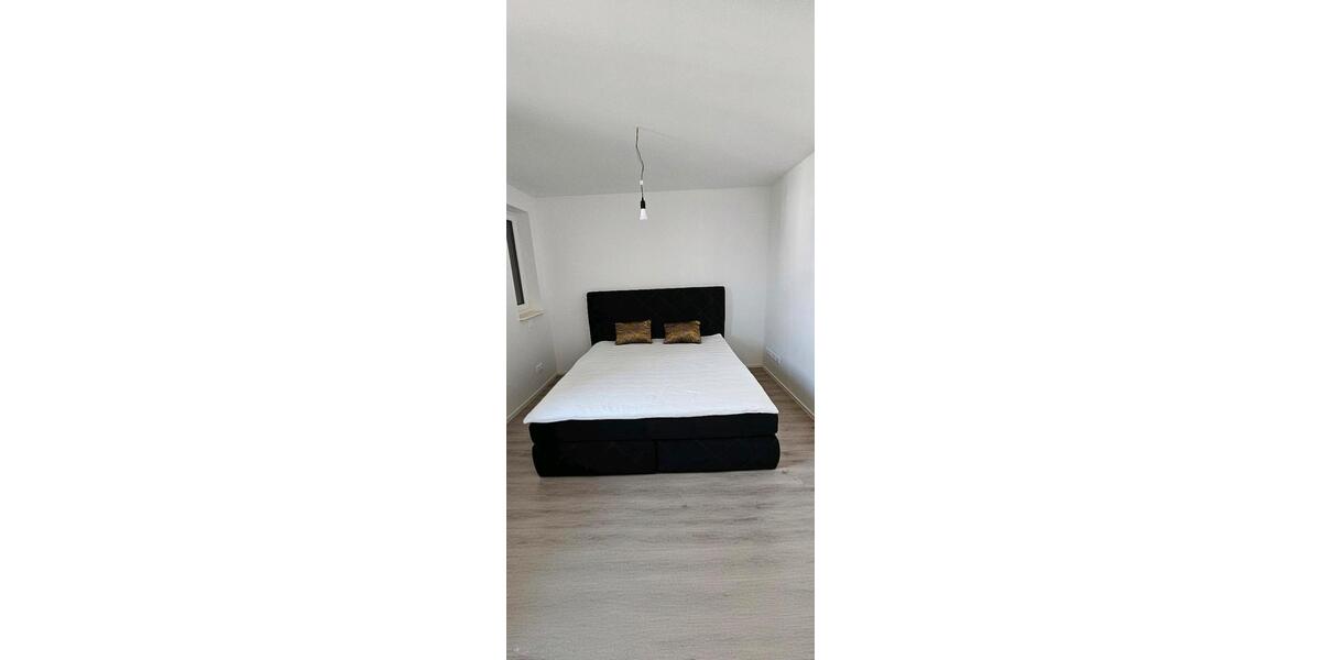 Etagenwohnung Halle (Saale) Halle-Neustadt - 3 Zimmer, 84 m&sup2;, 1.081&euro; | Angebot:24396665
