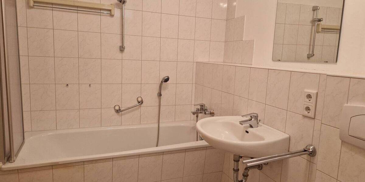 Etagenwohnung Halle (Saale) Giebichenstein - 2 Zimmer, 69 m&sup2;, 179.000&euro; | Angebot:26569317